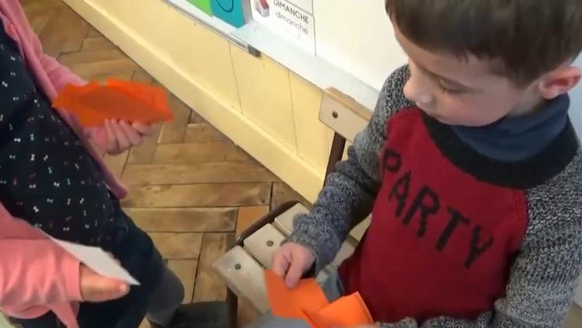 Circuit Voiture Enfant, Dinosaure Circuit Voiture Electrique Avec 4